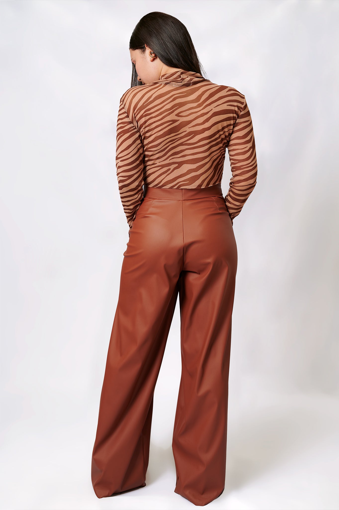 Pantalón Cuerina Café