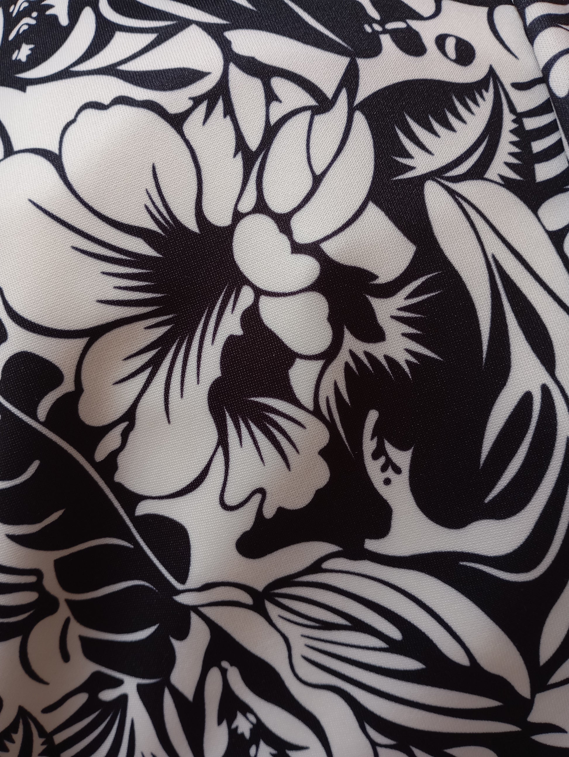 Blusa Floral B&W