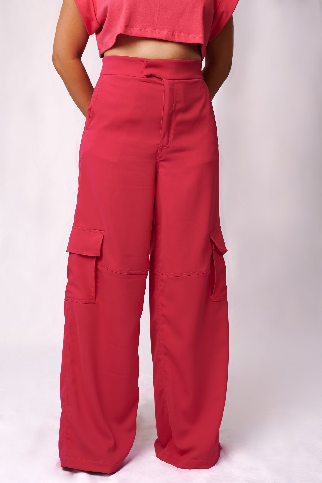 Cargo Fuscia